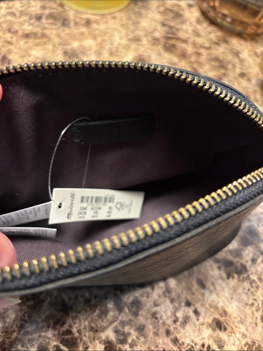Madewell Black Leather Makeup Pouch Zip Around NWT - Picture 6 of 8